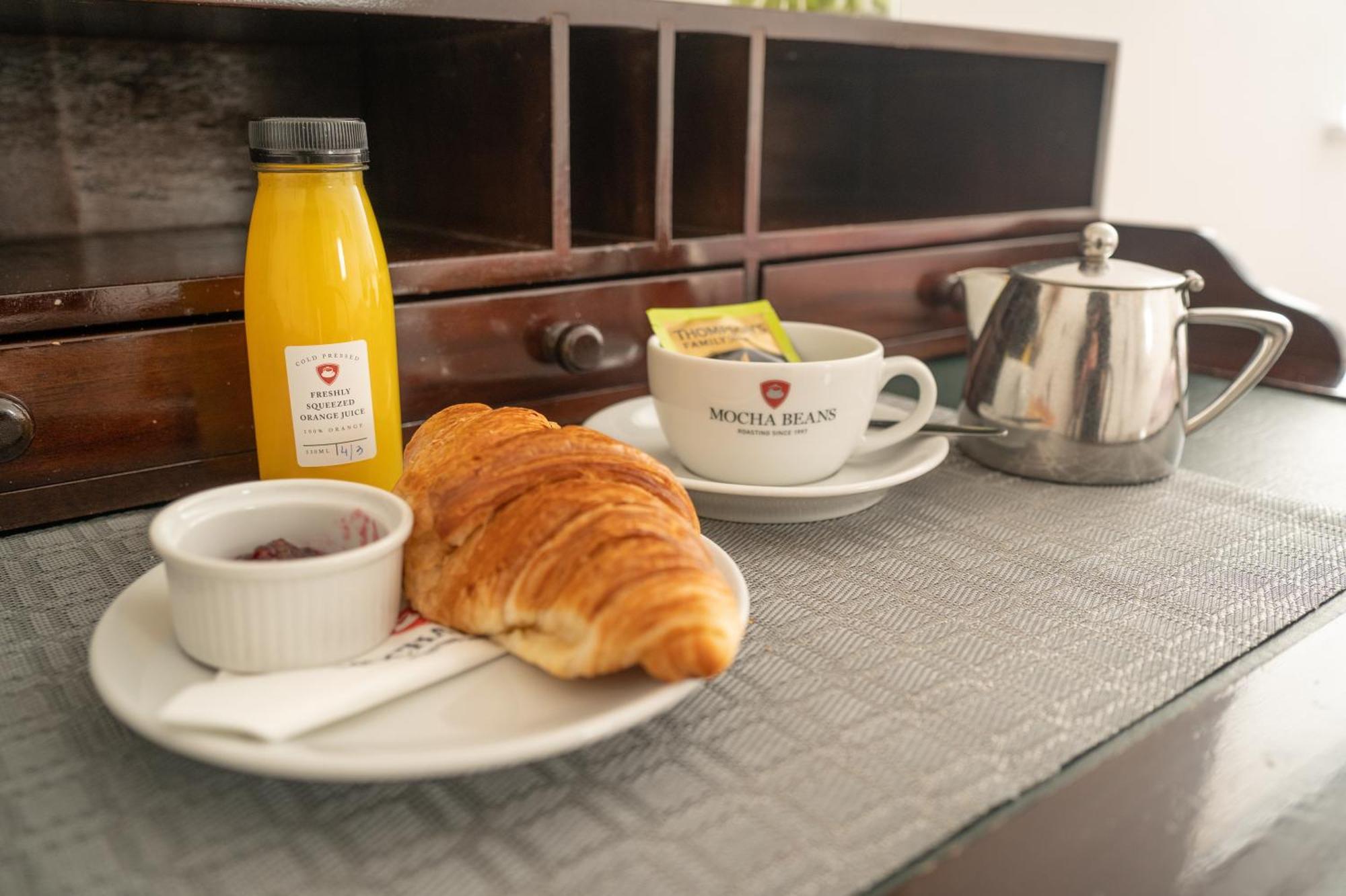 Bed and Breakfast Mocha Newcastle Galway Zewnętrze zdjęcie
