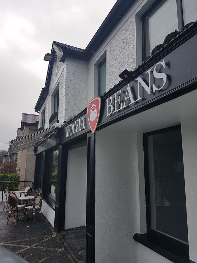 Bed and Breakfast Mocha Newcastle Galway Zewnętrze zdjęcie